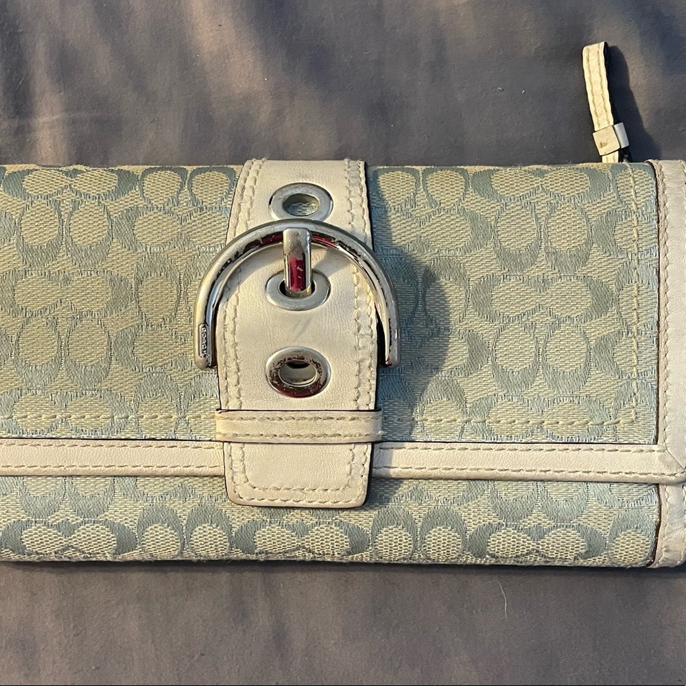 Coach wallet. Normal wear.